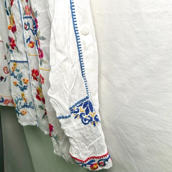 Johnny Was Zodea Almeria White Embroidered Button Front Top PL - Picture 9 of 13